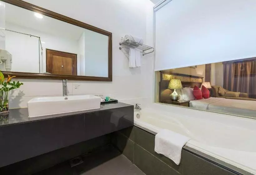 Tok Aman Bali Beach Resort @ Beachfront