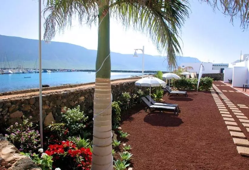 Evita Beach Suites Exclusivas