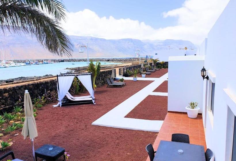 Evita Beach Suites Exclusivas