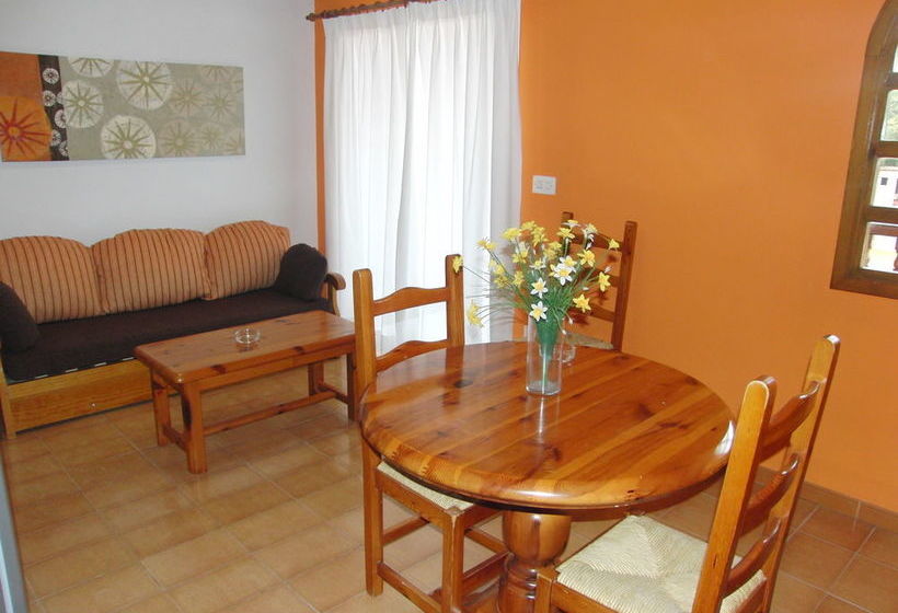 Apartamentos Serviden Montgo La Sella