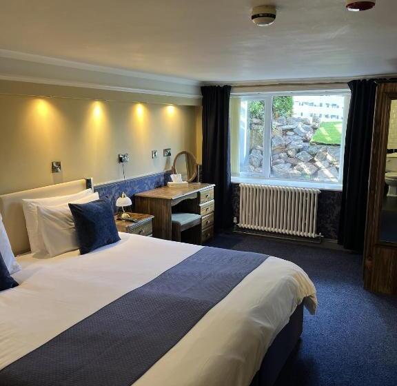 Atlantis Holiday Apartments