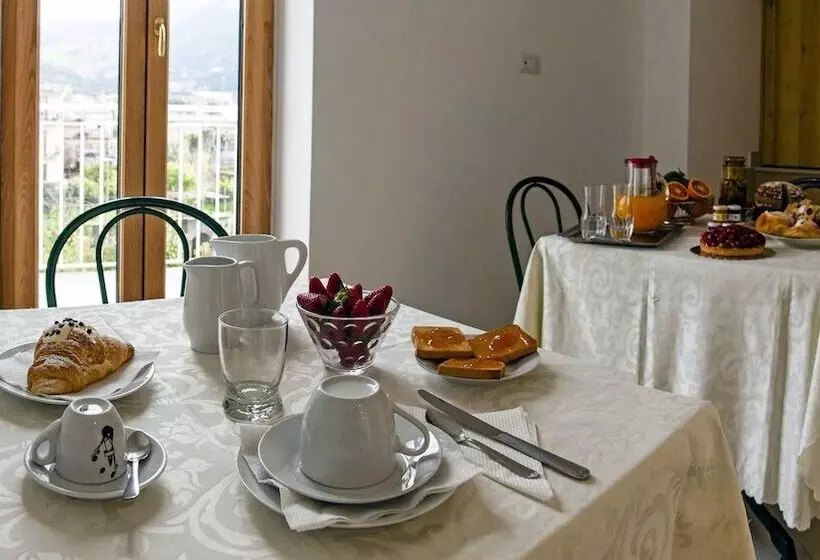 B&b Back To Sorrento
