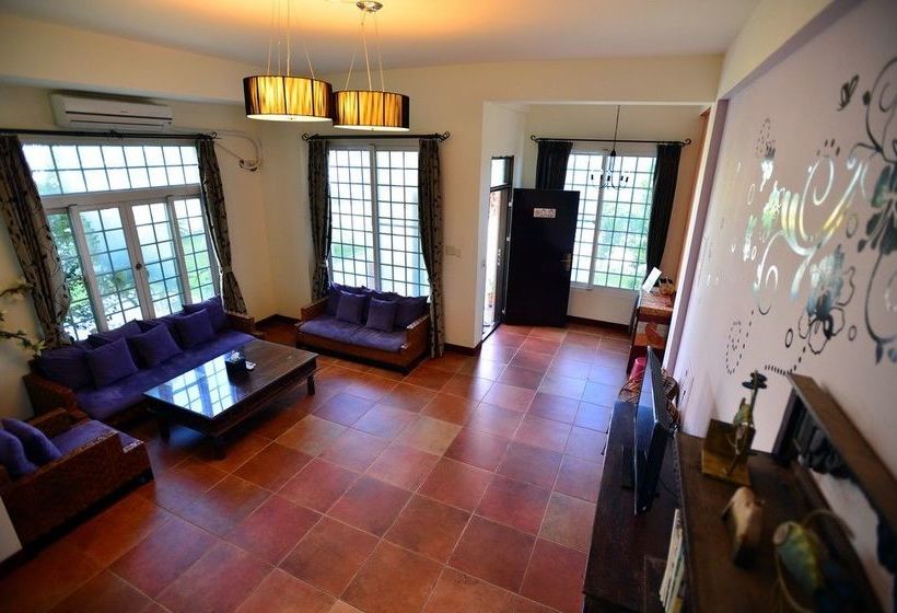 تختخواب و صبحانه Kenting Bonjour Resort