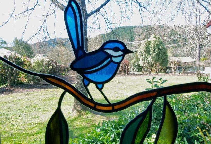 Bright Highland Valley Cottages