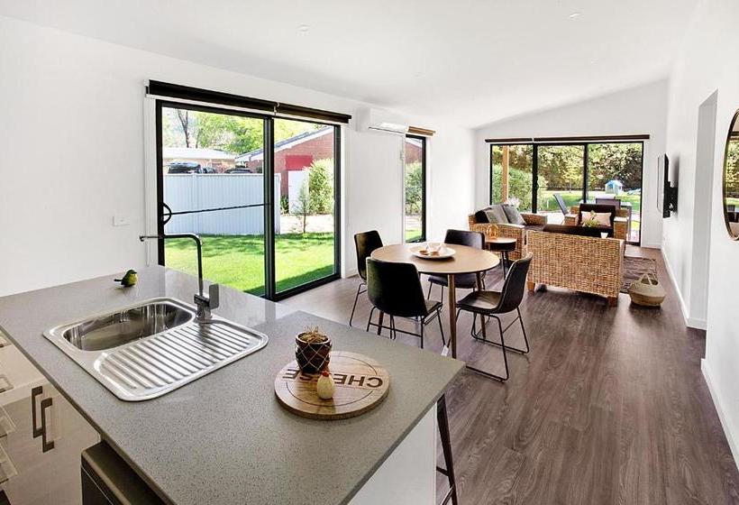 Bright Highland Valley Cottages