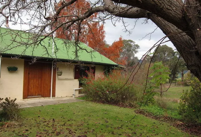 Edelweiss Cottage B&b