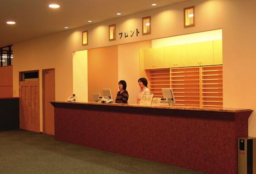 Hidamarinoyu Flop House   Hostel