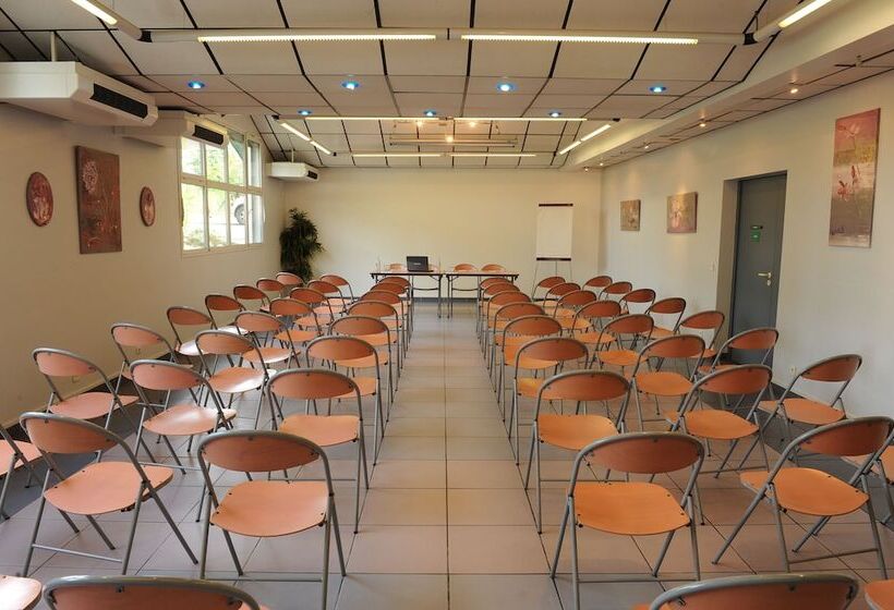 ホテル Abor Hôtel, Mont De Marsan