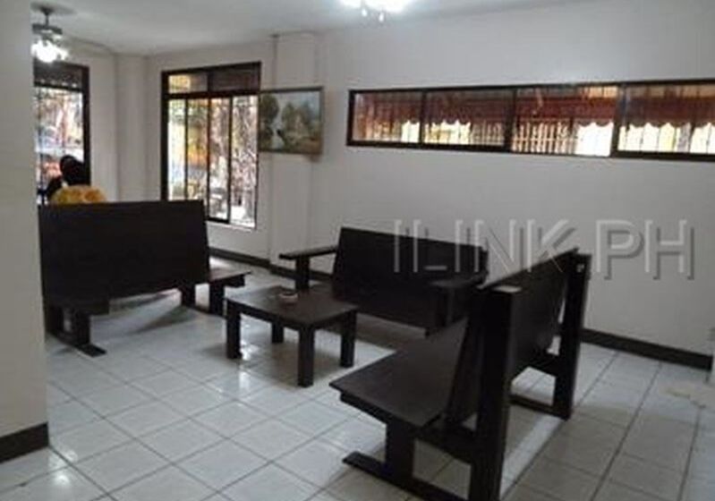 בית מלון כפרי Boracay Travelodge Beach Resort