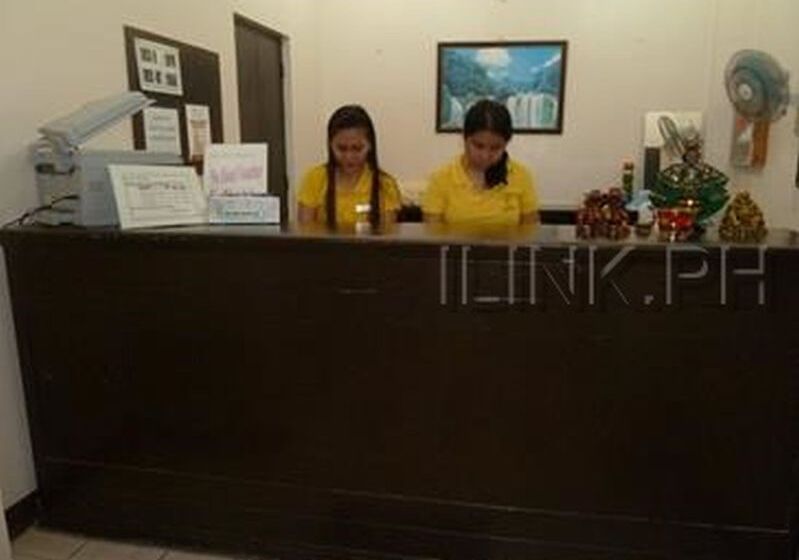 בית מלון כפרי Boracay Travelodge Beach Resort