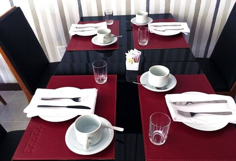 Frontier Hotel Rivera