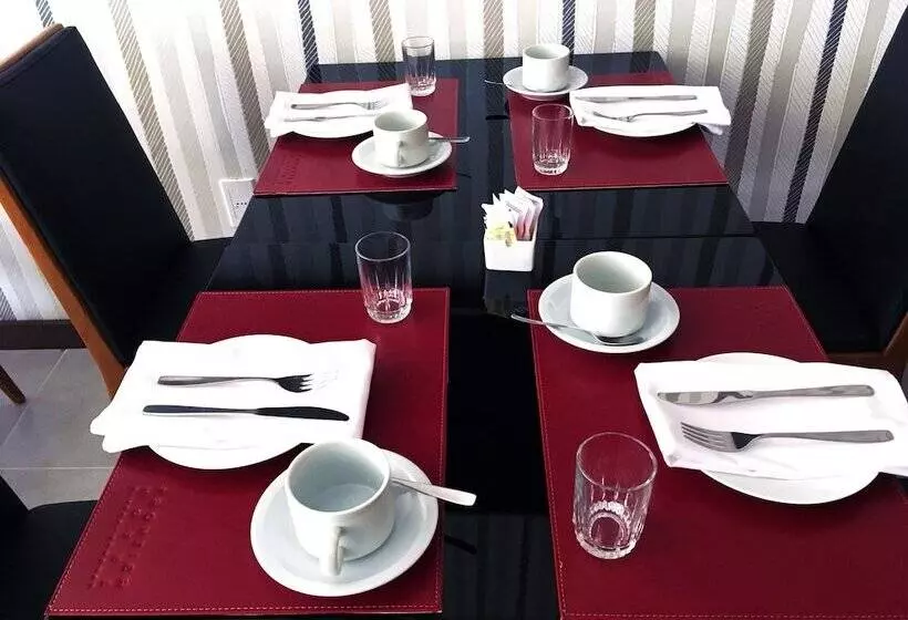 Frontier Hotel Rivera