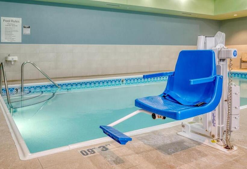 ホテル Holiday Inn Express Troy, An Ihg