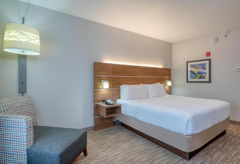 ホテル Holiday Inn Express Troy, An Ihg