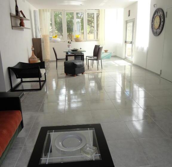 בית מלון כפרי Residence Palomba