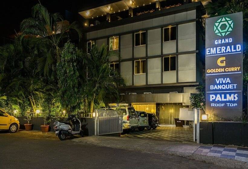 Hotel Treebo Premium Grand Emerald