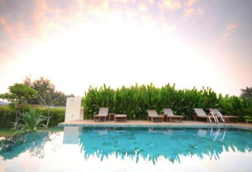 בית מלון כפרי Villa Phra Chan Resort