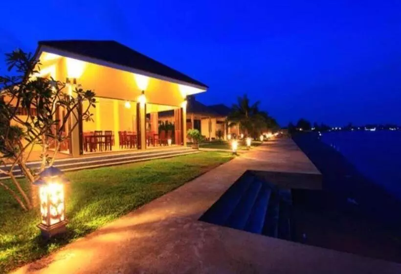 Hotelli Villa Phra Chan Resort