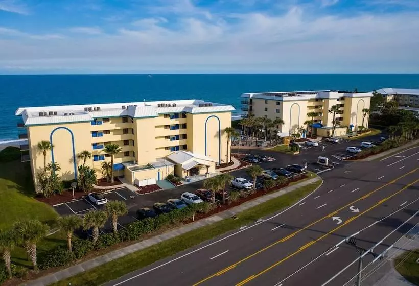 Las Olas Beach Club