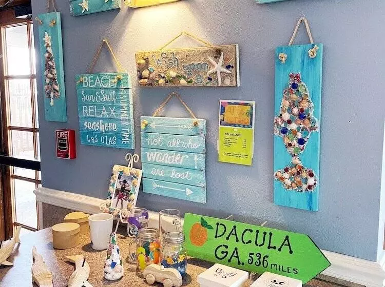 Las Olas Beach Club