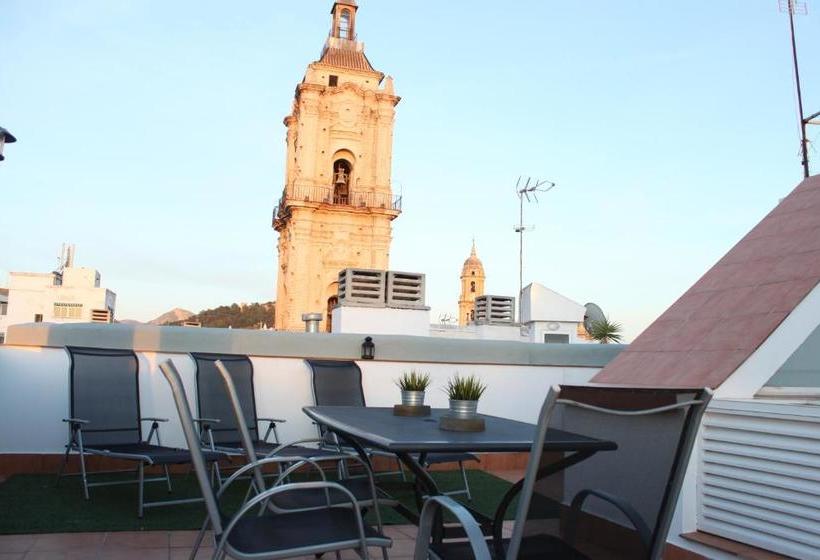 Life Apartments Calderón