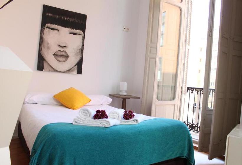 Life Apartments Calderón