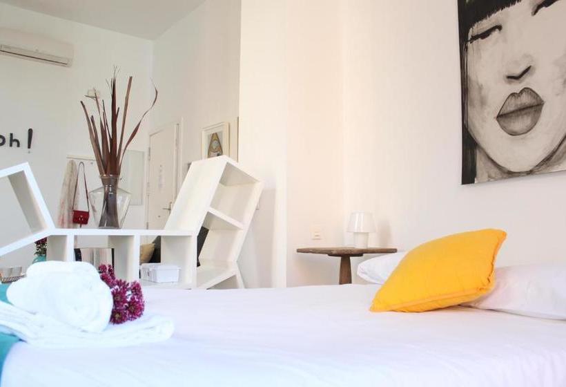 Life Apartments Calderón