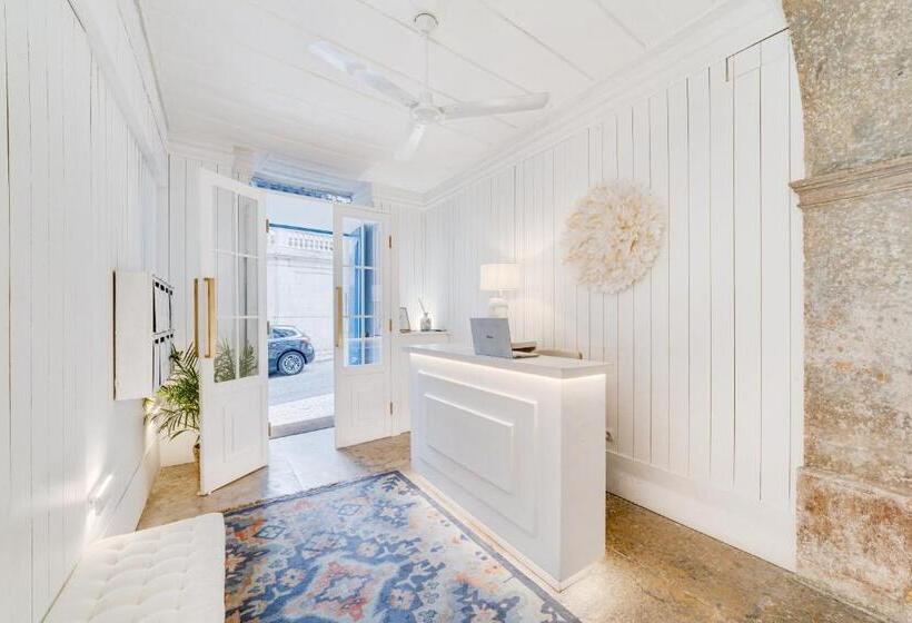 پانسیون Chiado 44