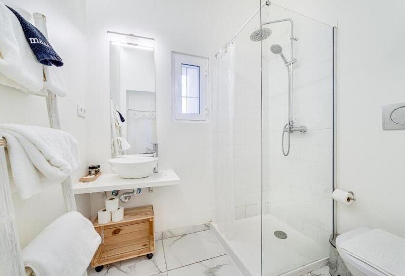 پانسیون Chiado 44