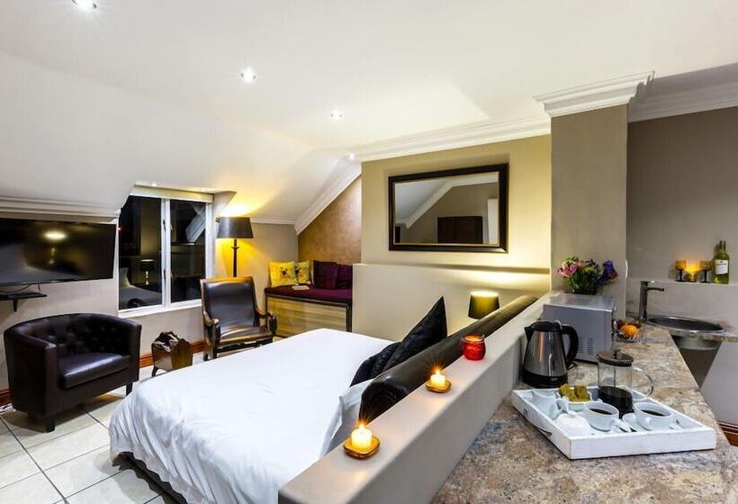 פנסיון Holiday Guest House Langebaan