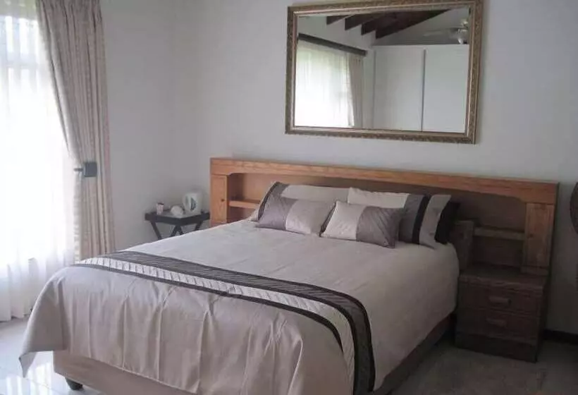 Swallows Nest B&b