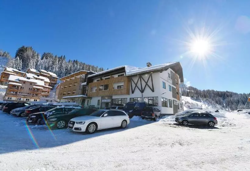 Almhotel Kärnten