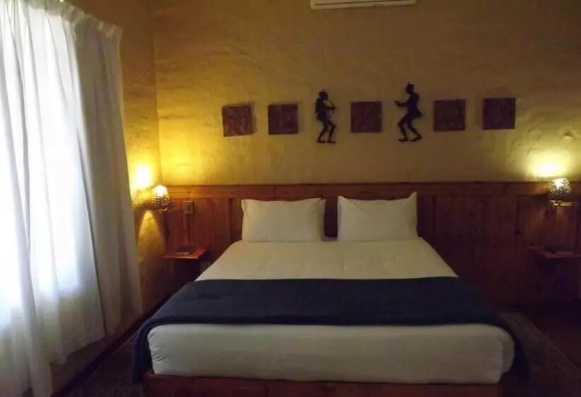Ascot Inn