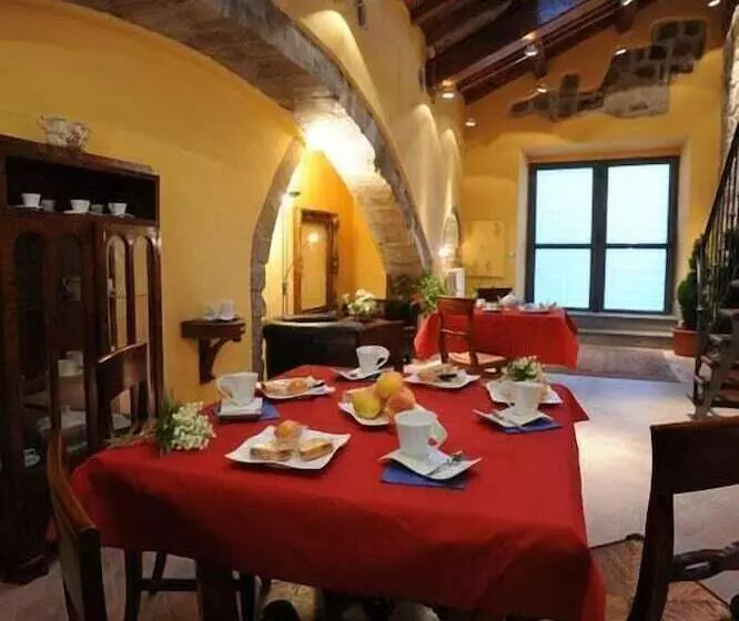 B&b Medieval House