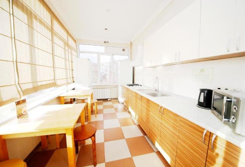 هتل Guest House Amigo