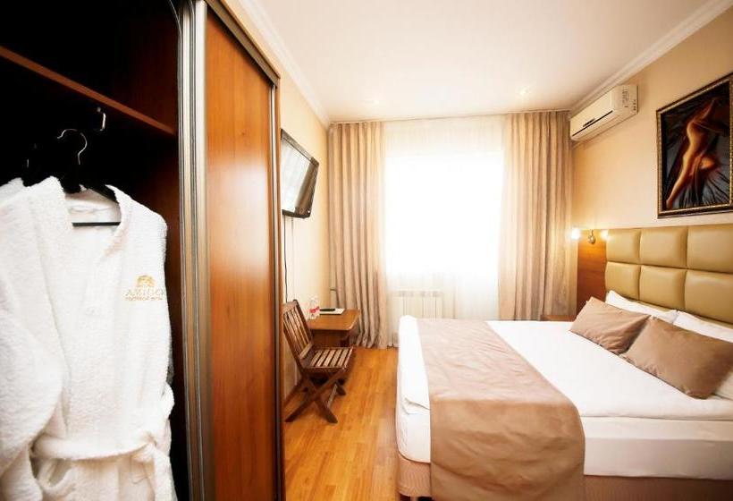 هتل Guest House Amigo