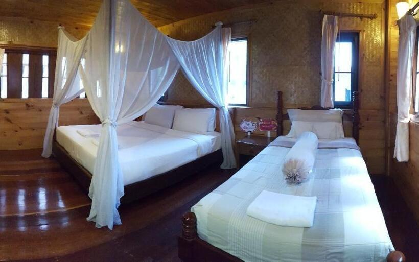 هتل Baan Soontree Resort