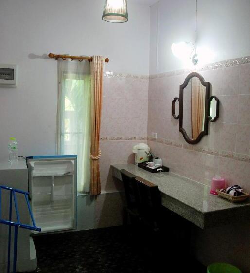 هتل Baan Soontree Resort