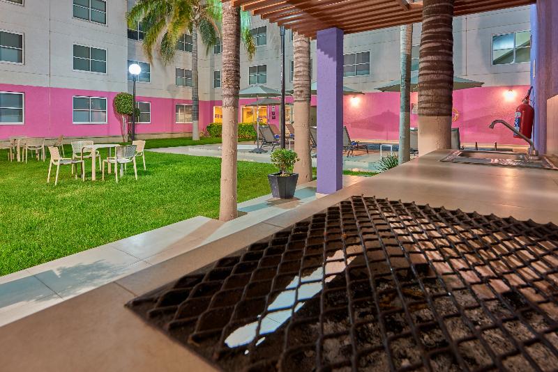 Sierra Suites By Hp Hotels