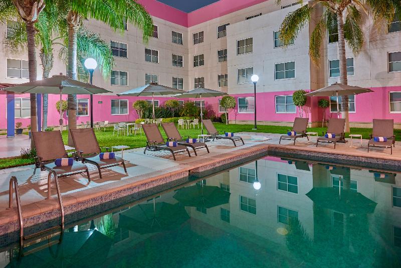 Sierra Suites By Hp Hotels