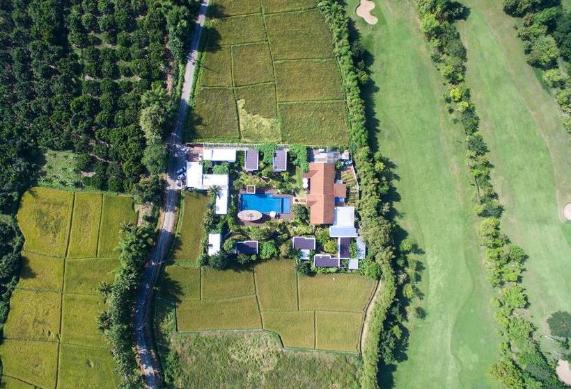 בית מלון כפרי Corner Spa Resort