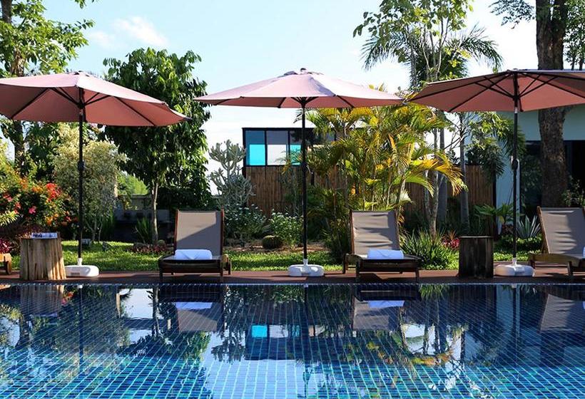 בית מלון כפרי Corner Spa Resort