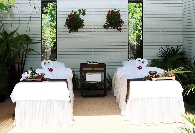 בית מלון כפרי Corner Spa Resort