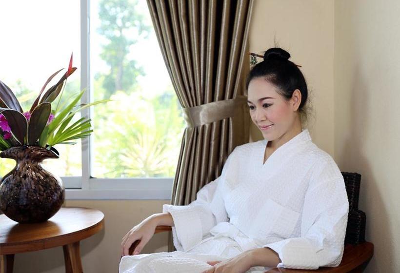 בית מלון כפרי Corner Spa Resort