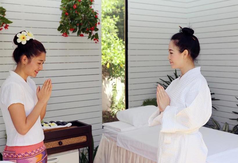 בית מלון כפרי Corner Spa Resort