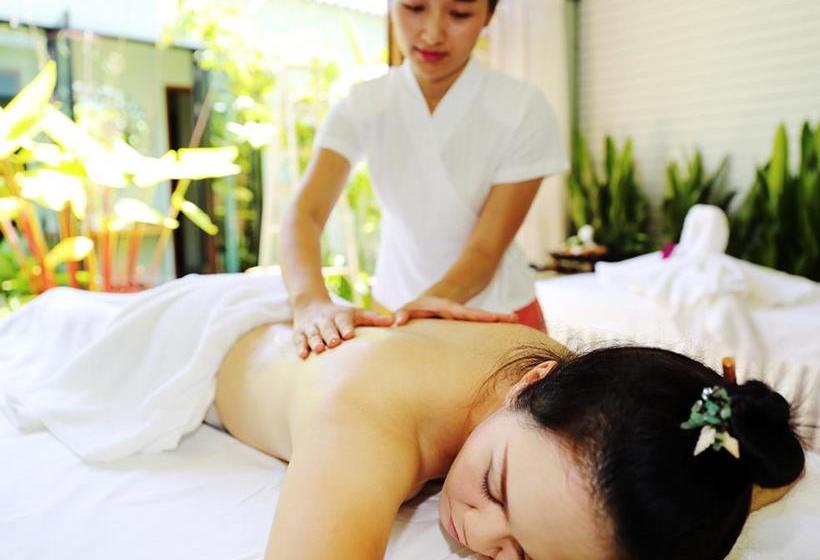 בית מלון כפרי Corner Spa Resort