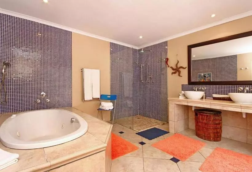 ホテル Kleinbosch Lodge