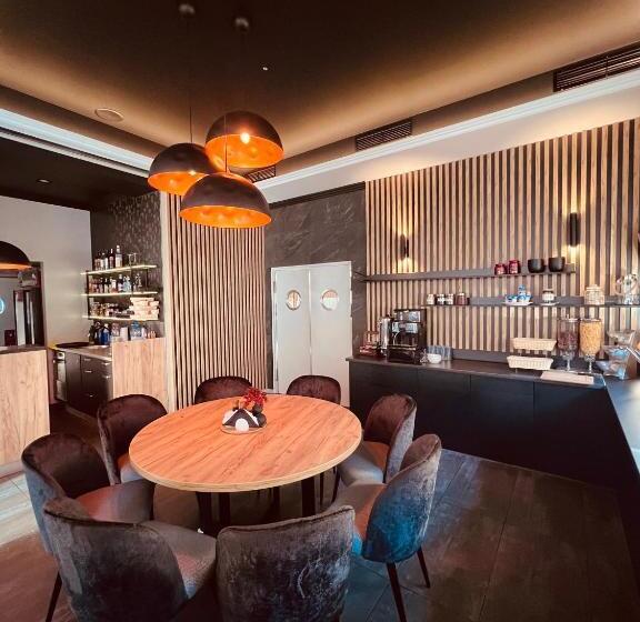 Hotell Ośrodek Wczasowy Paradise