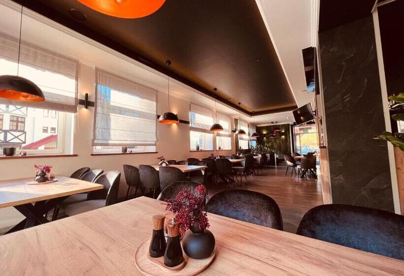 Hotell Ośrodek Wczasowy Paradise