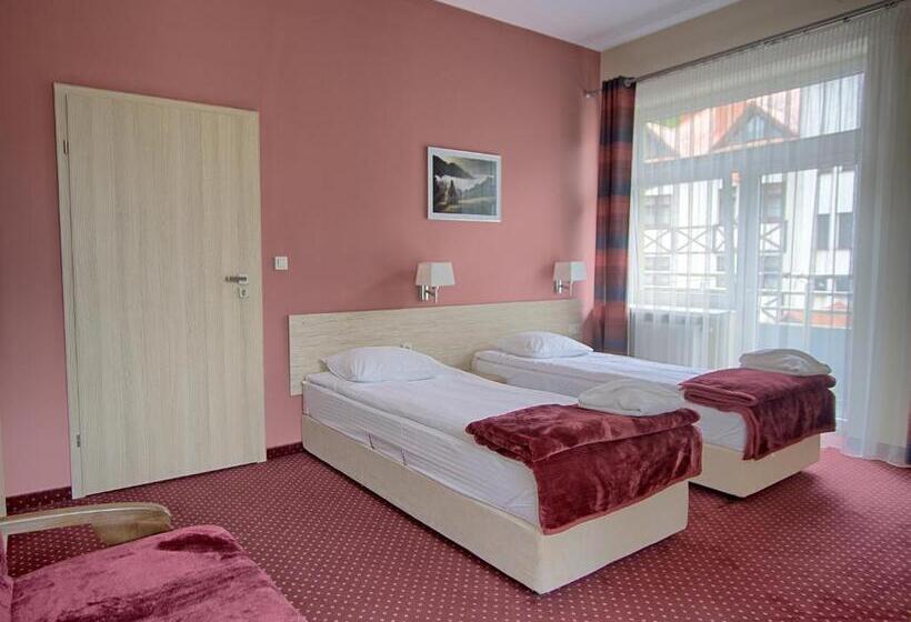 Hotell Ośrodek Wczasowy Paradise